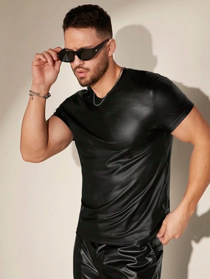 Bonga Boys knitted leisure tshirt with pu leather decoration